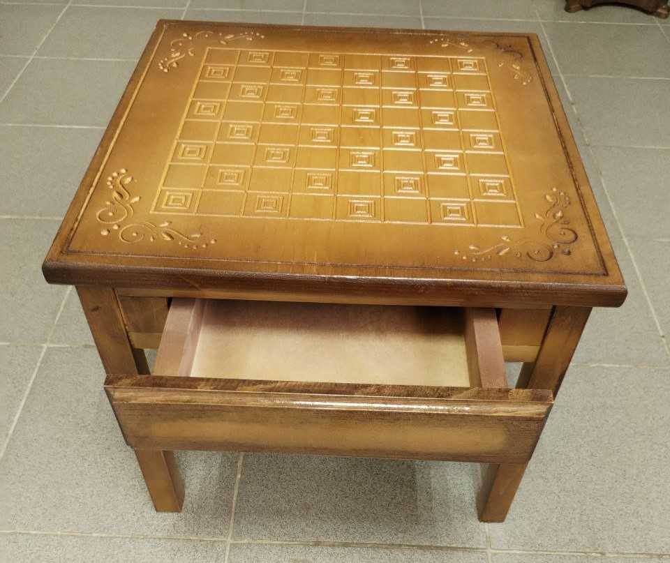 Шахматный столик — изображение 5